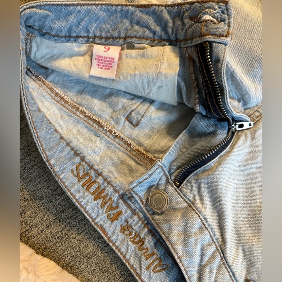 Distressed Jean Shorts - Picture 2 of 3